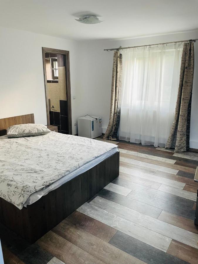 מלון אזוגה Casa Korina מראה חיצוני תמונה